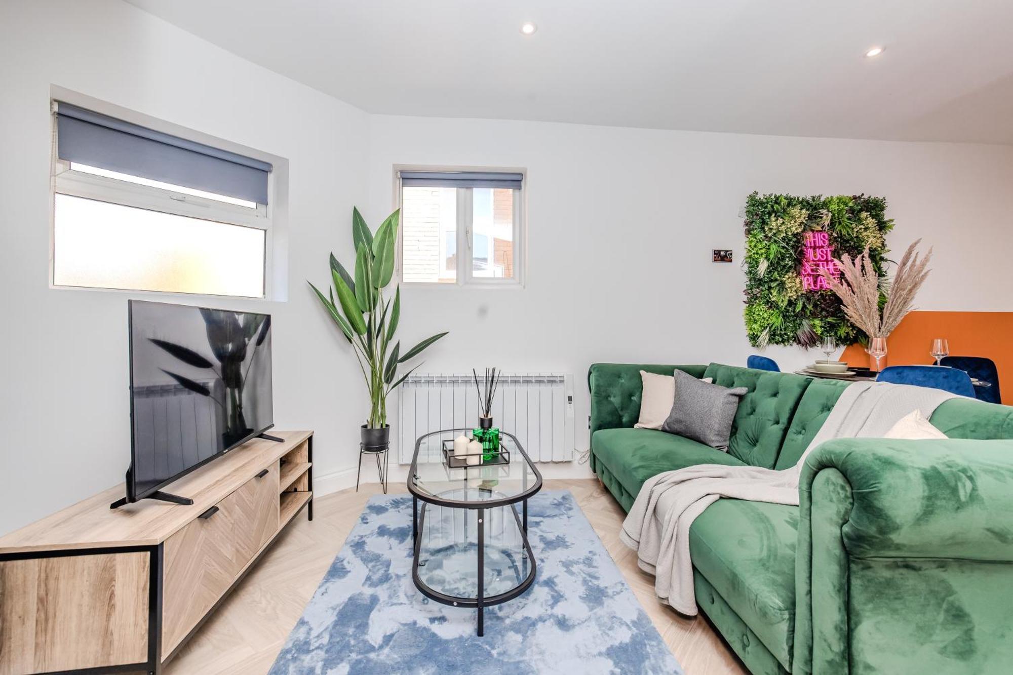 Appartement Super 2 Bedroom Flat I Next To Shopping Center &